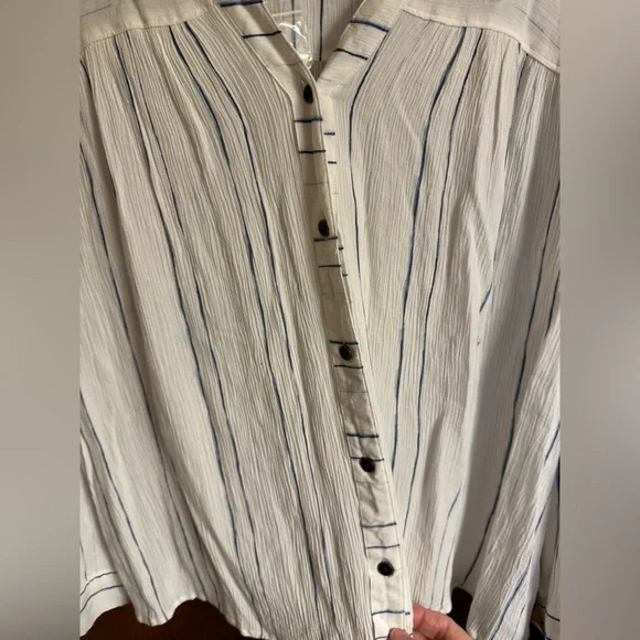 NWOT, size XXL a.n.a. long sleeve white button down blouse with blue stripes - Picture 8 of 14